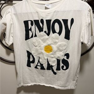 Zara Cream T-Shirt with Black Graphic